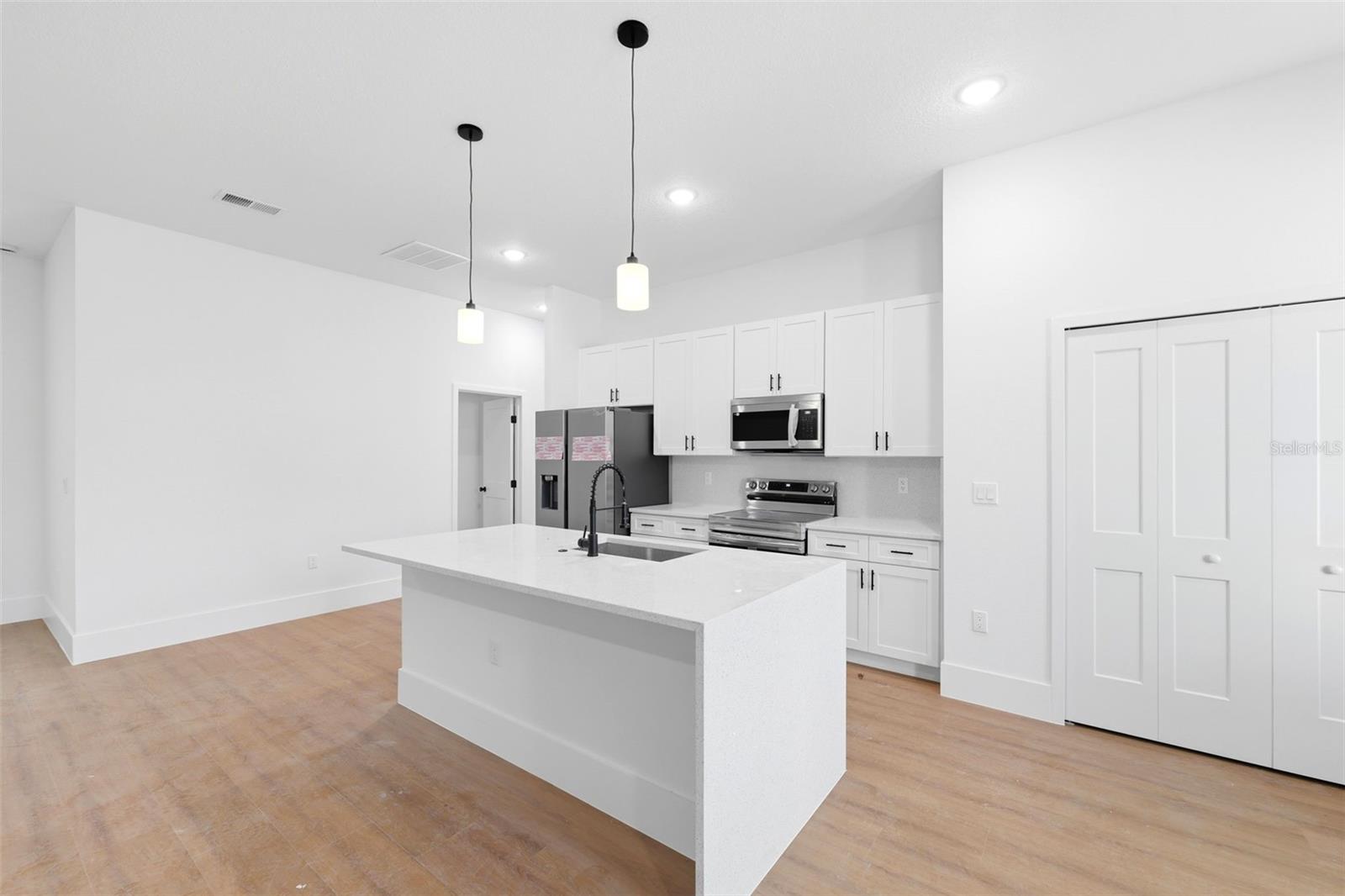 559 W HERONSBILL LN, DUNNELLON, FL, 34434
