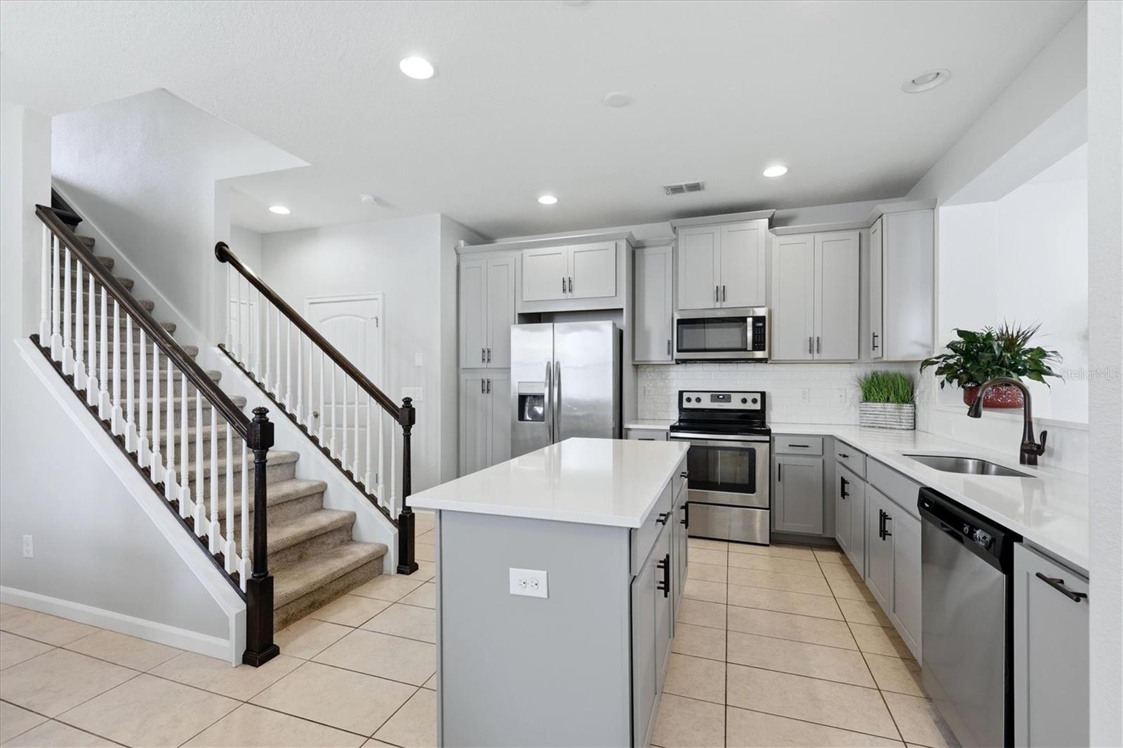 5552 PLEASANTVIEW CT, BRADENTON, FL, 34211