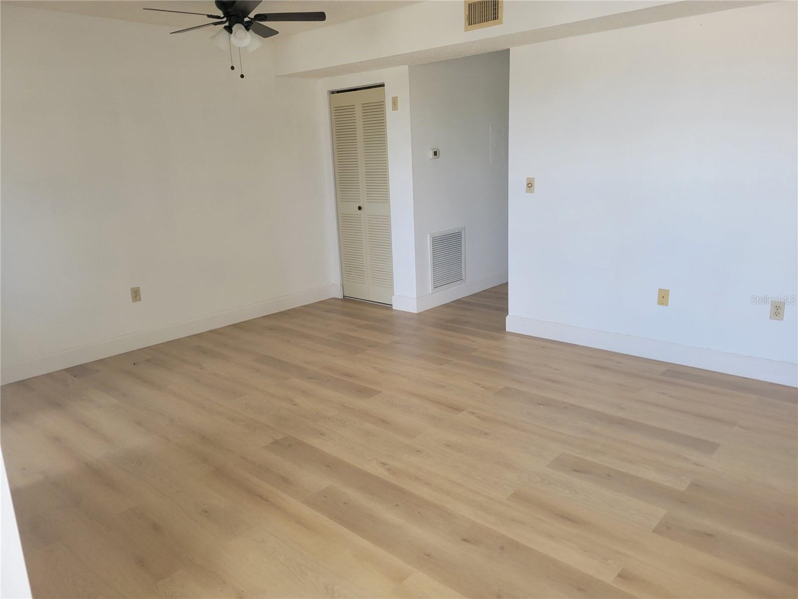 9950 62ND TER N #404, ST PETERSBURG, FL, 33708