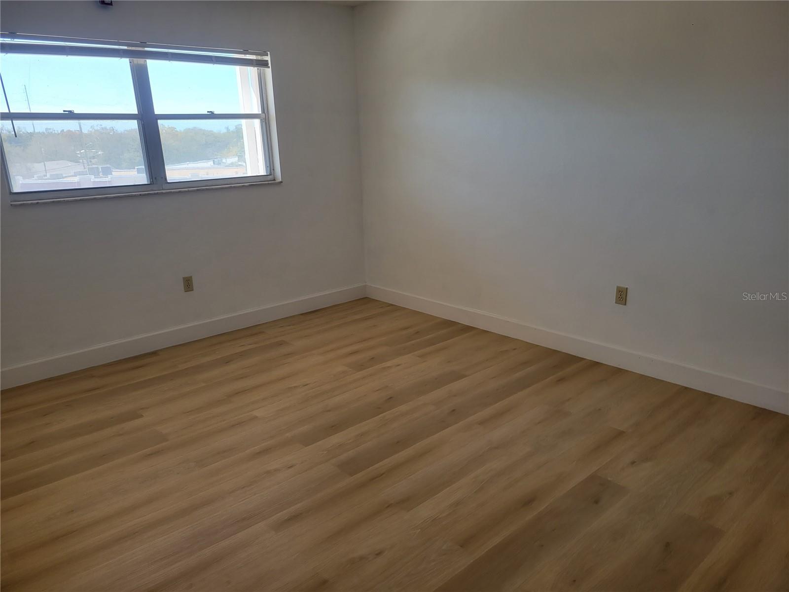 9950 62ND TER N #404, ST PETERSBURG, FL, 33708