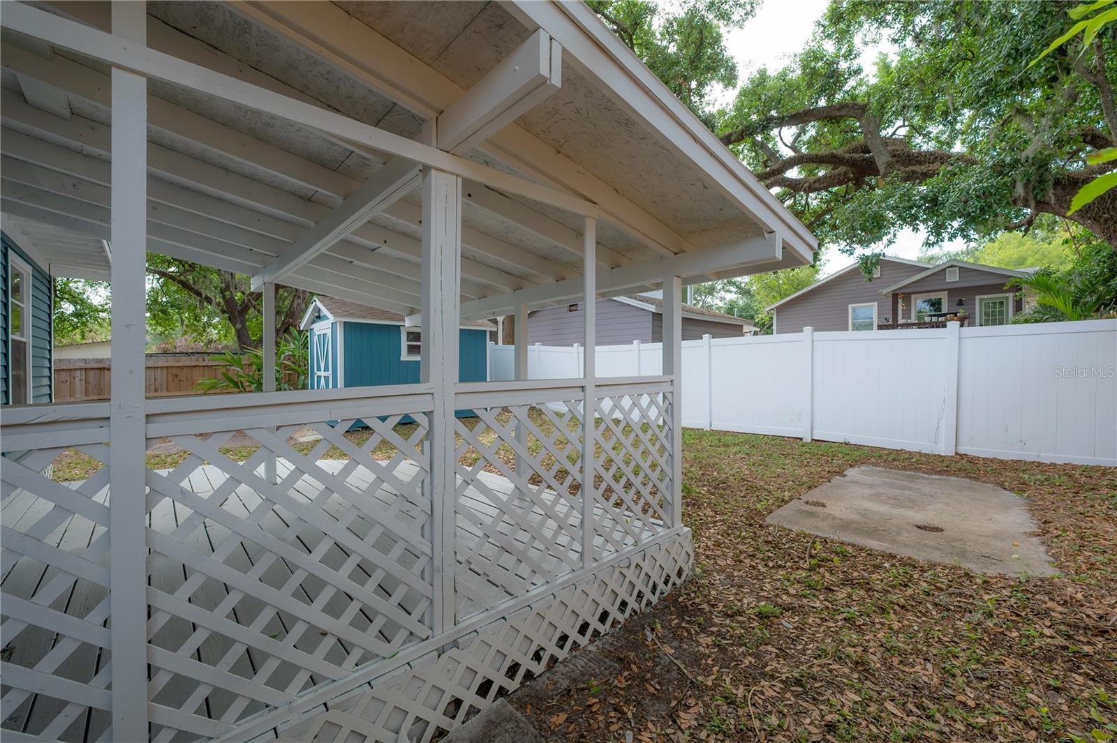 1007 E ROBSON ST, TAMPA, FL, 33604