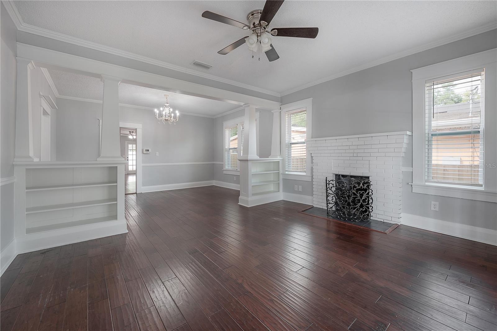 1007 E ROBSON ST, TAMPA, FL, 33604