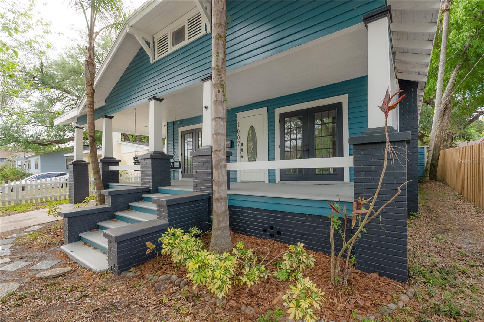 1007 E ROBSON ST, TAMPA, FL, 33604