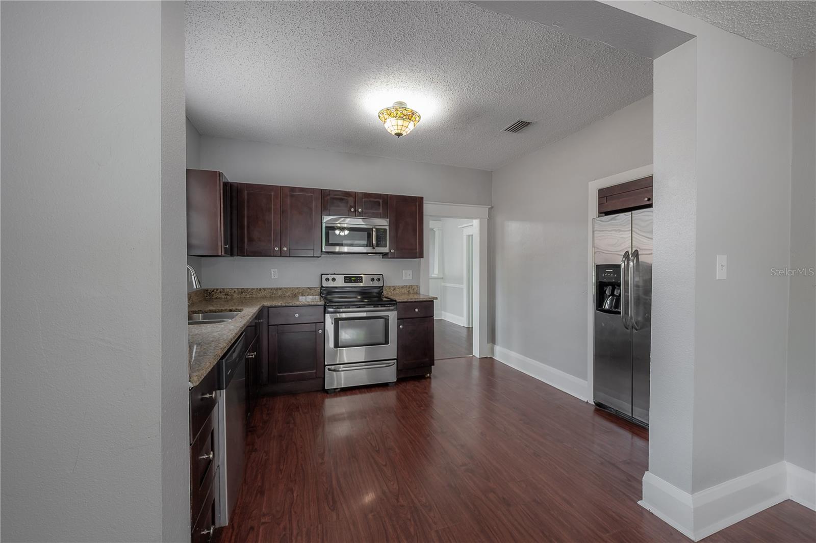1007 E ROBSON ST, TAMPA, FL, 33604