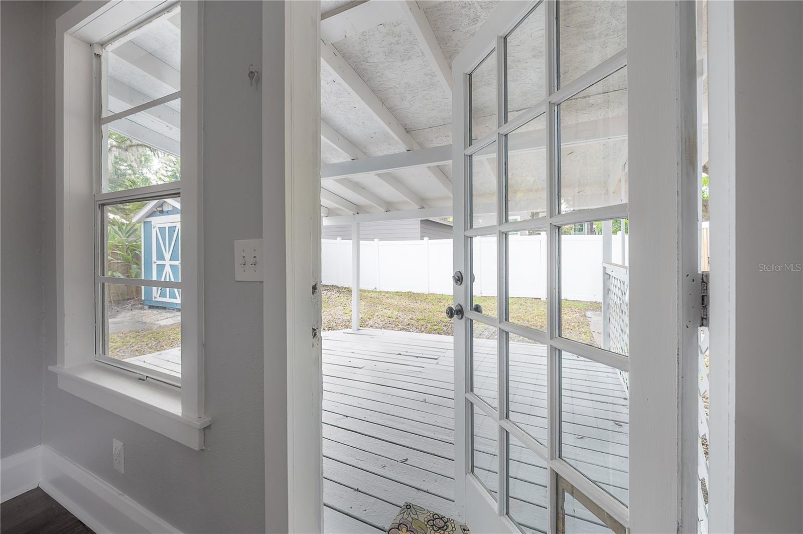1007 E ROBSON ST, TAMPA, FL, 33604