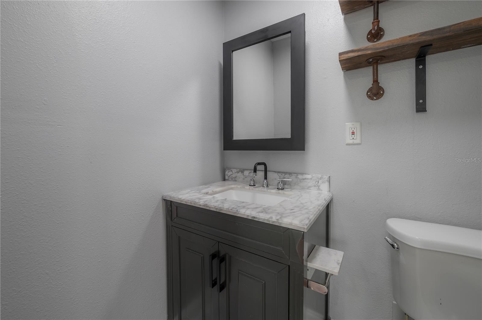 1007 E ROBSON ST, TAMPA, FL, 33604
