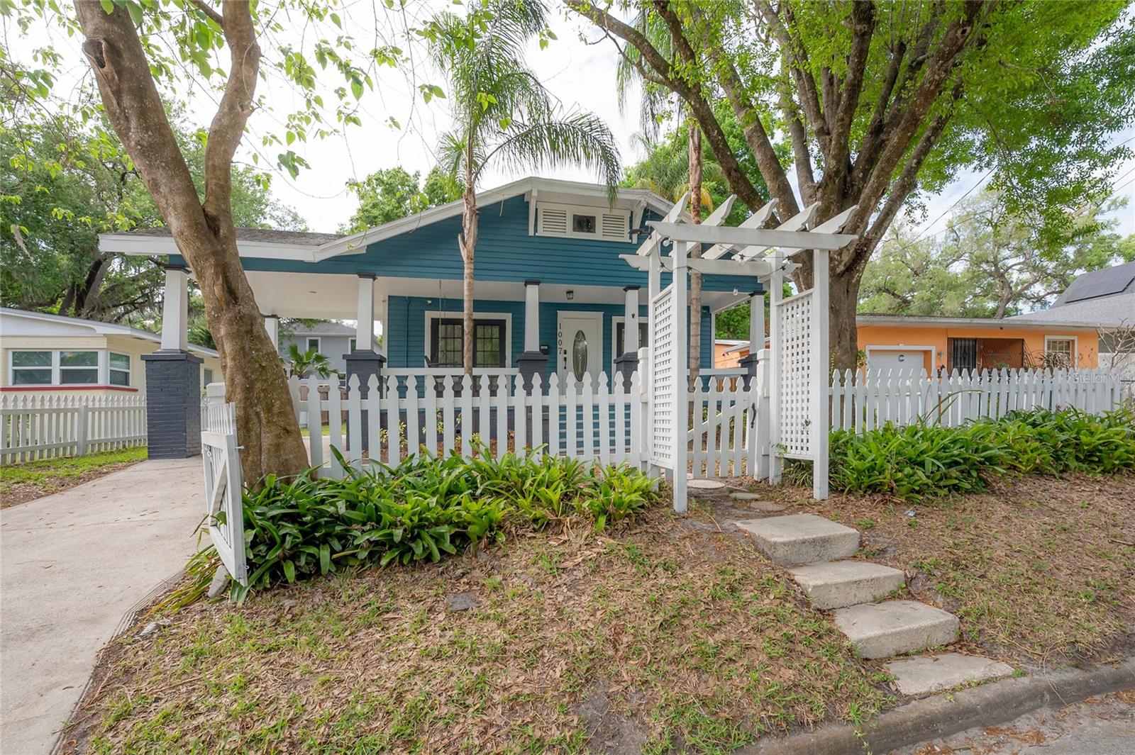 1007 E ROBSON ST, TAMPA, FL, 33604