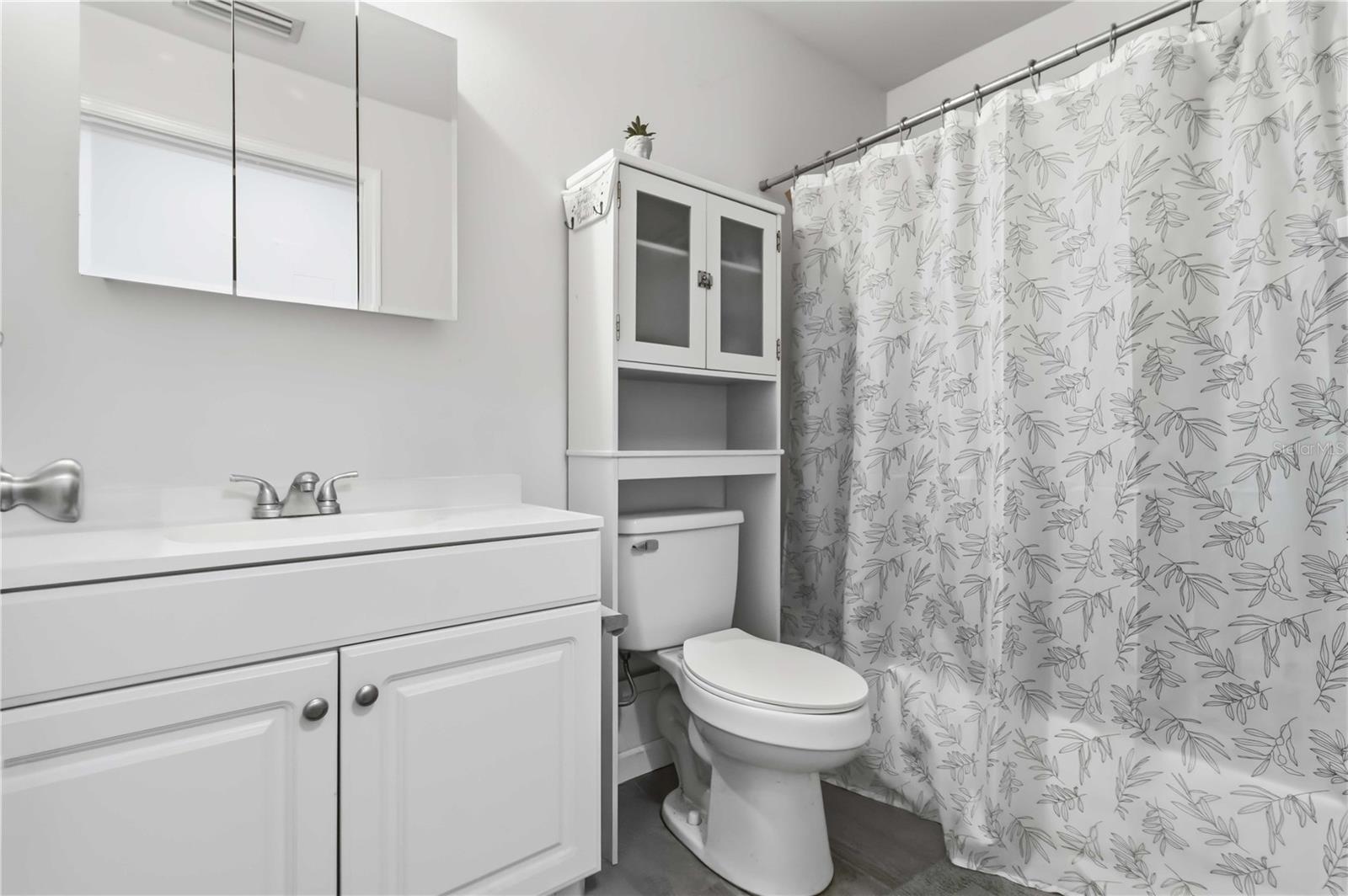 2311 54TH AVENUE DR W, BRADENTON, FL, 34207