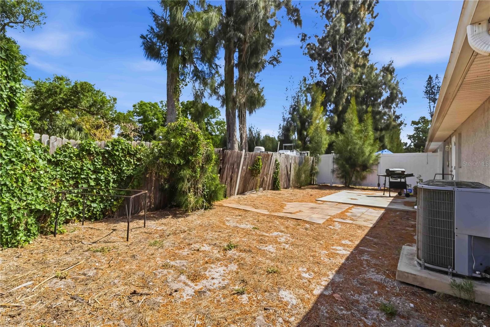 2311 54TH AVENUE DR W, BRADENTON, FL, 34207