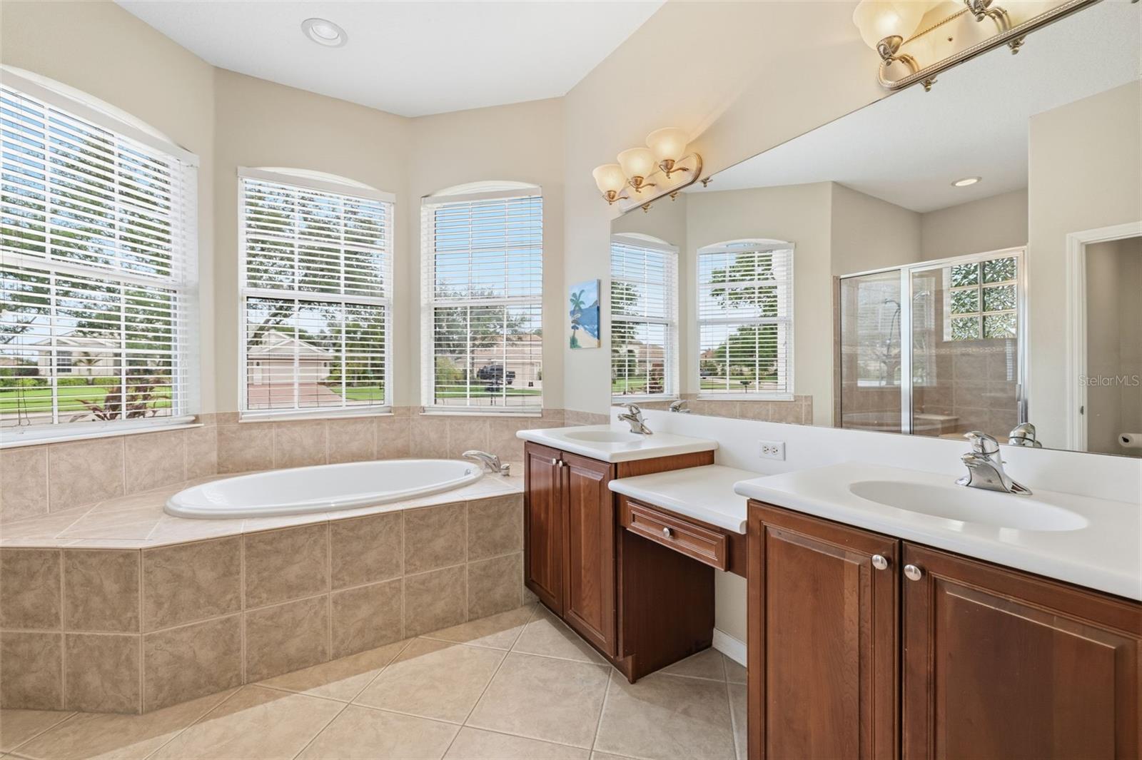 522 COUNTRY MEADOWS WAY, BRADENTON, FL, 34212