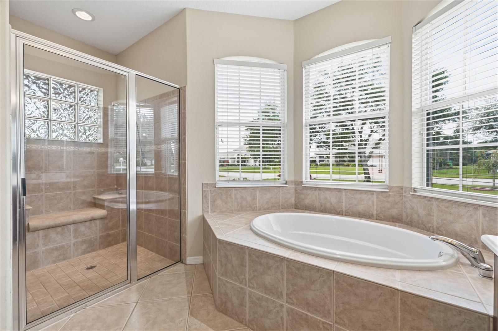 522 COUNTRY MEADOWS WAY, BRADENTON, FL, 34212