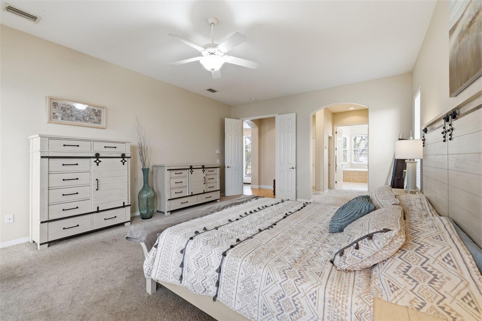 522 COUNTRY MEADOWS WAY, BRADENTON, FL, 34212