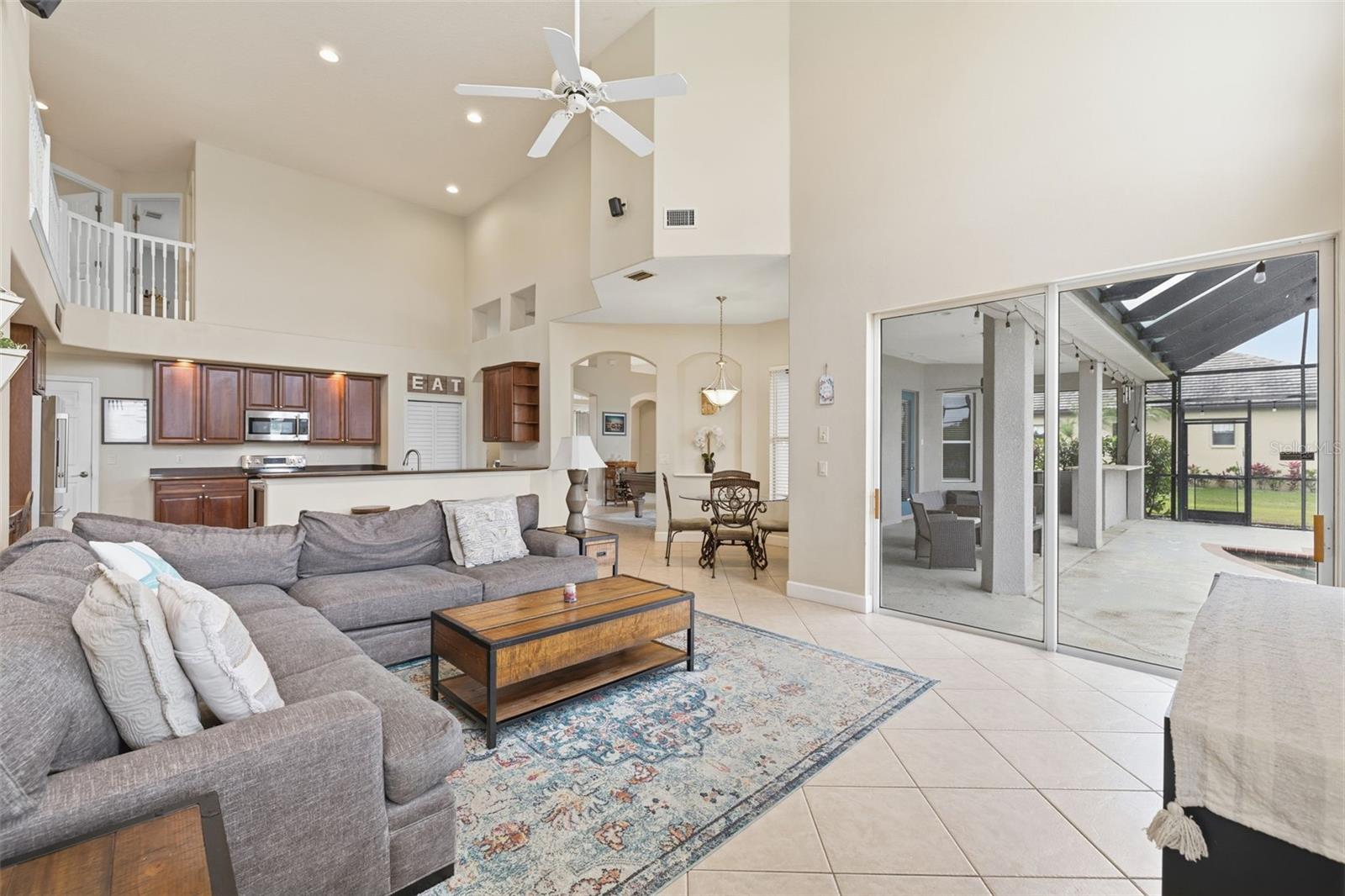 522 COUNTRY MEADOWS WAY, BRADENTON, FL, 34212