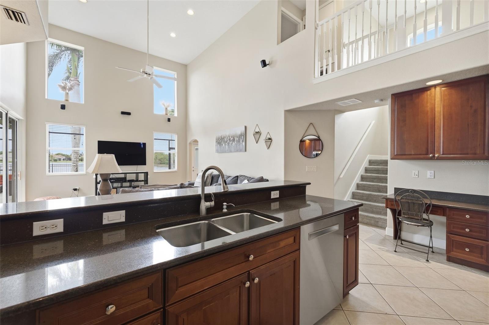 522 COUNTRY MEADOWS WAY, BRADENTON, FL, 34212