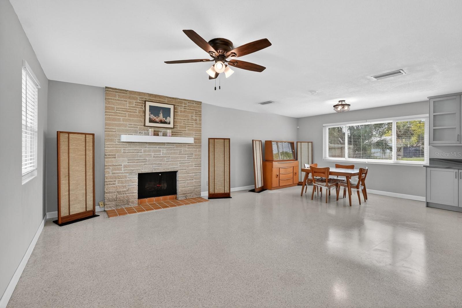 1238 SUWANEE RD, DAYTONA BEACH, FL, 32114