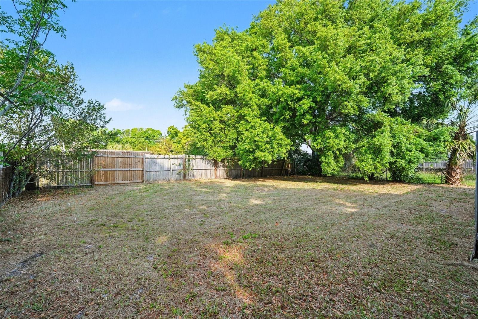 4923 S 82ND ST, TAMPA, FL, 33619