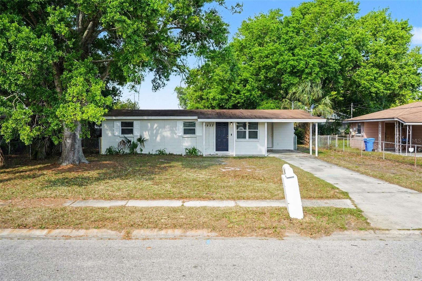 4923 S 82ND ST, TAMPA, FL, 33619