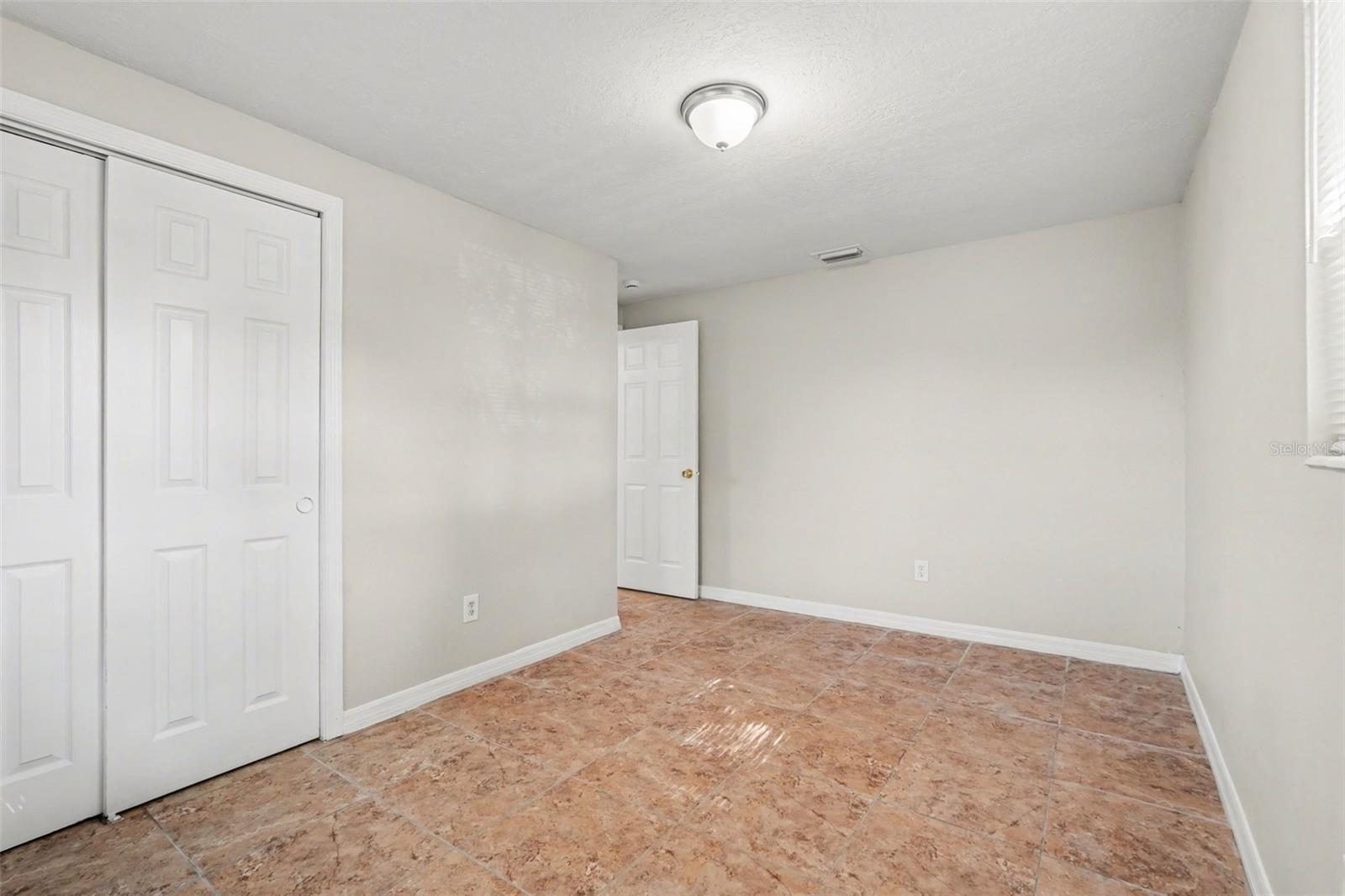 4923 S 82ND ST, TAMPA, FL, 33619