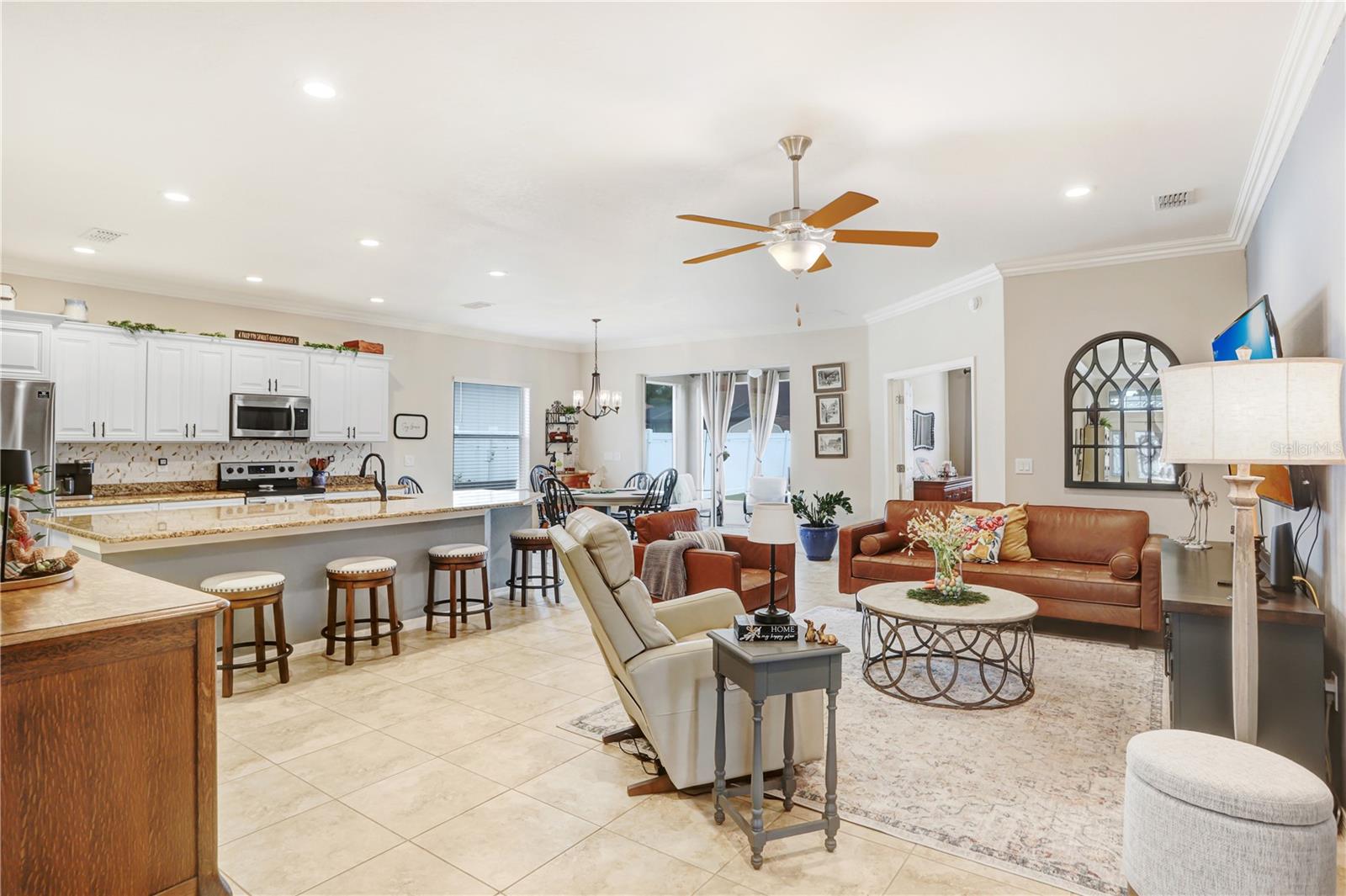 8235 WILDER LOOP, LAKELAND, FL, 33809