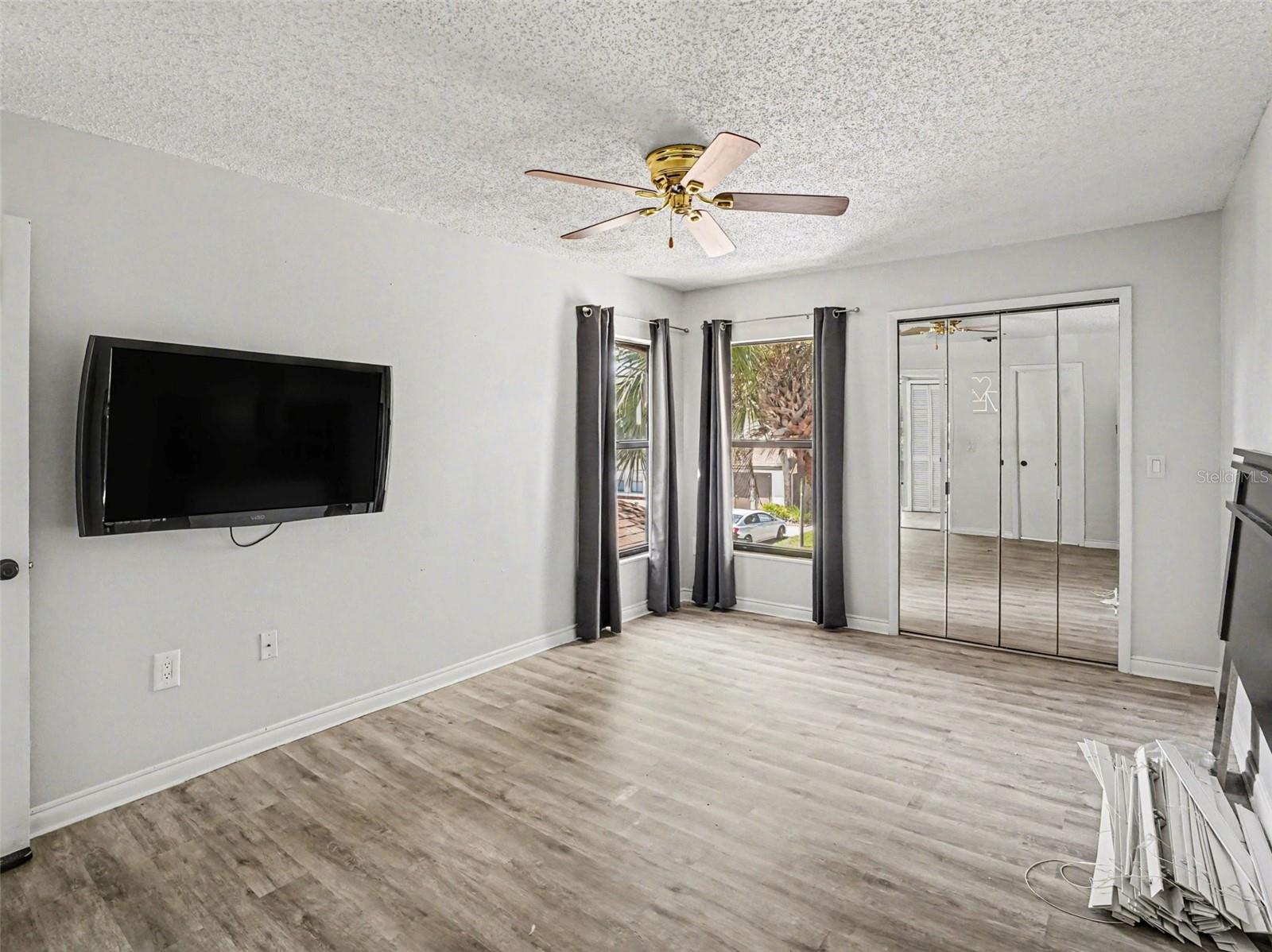 2918 S SEMORAN BLVD #E2, ORLANDO, FL, 32822