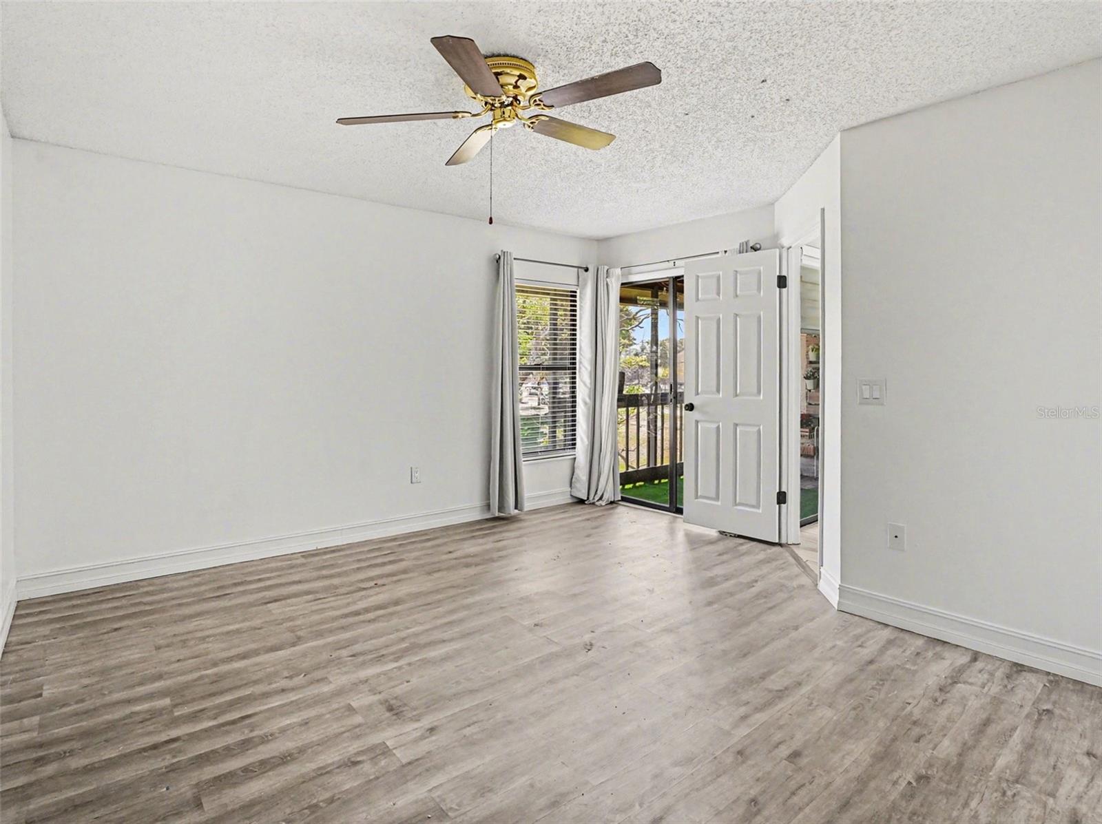 2918 S SEMORAN BLVD #E2, ORLANDO, FL, 32822