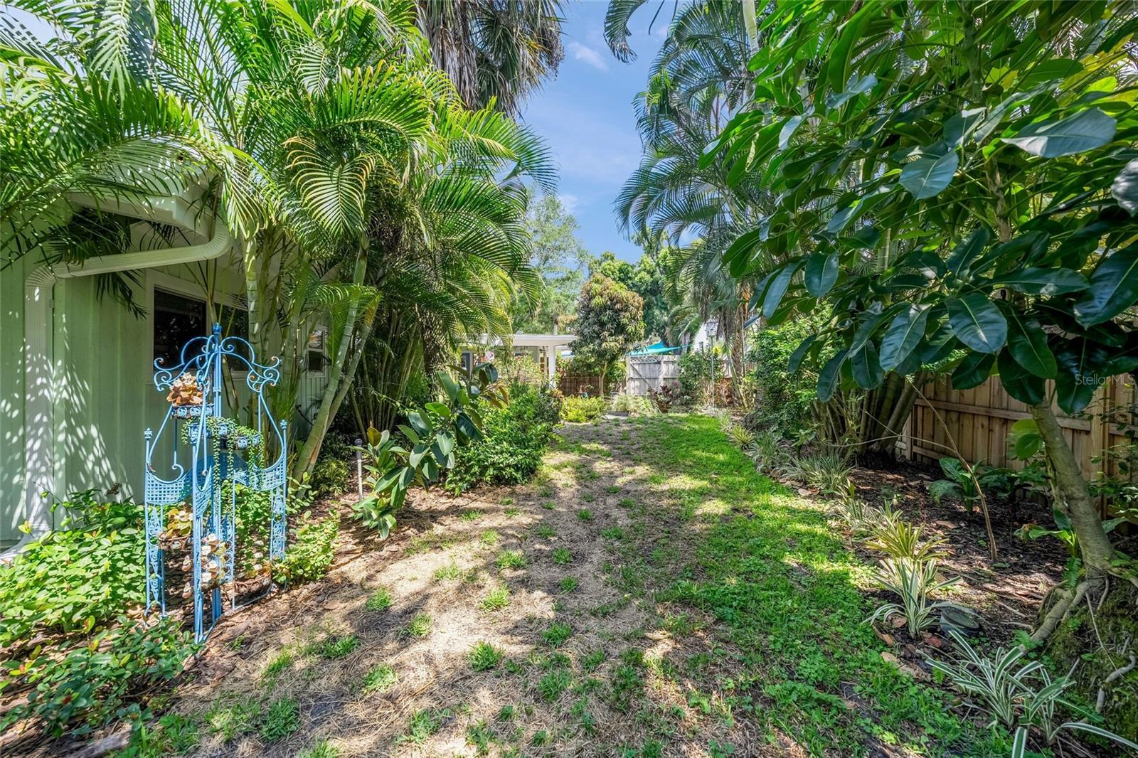 3424 OLD OAK DR, SARASOTA, FL, 34239