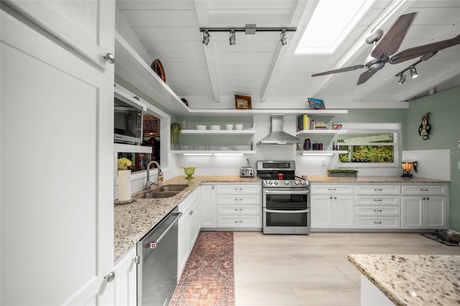 3424 OLD OAK DR, SARASOTA, FL, 34239