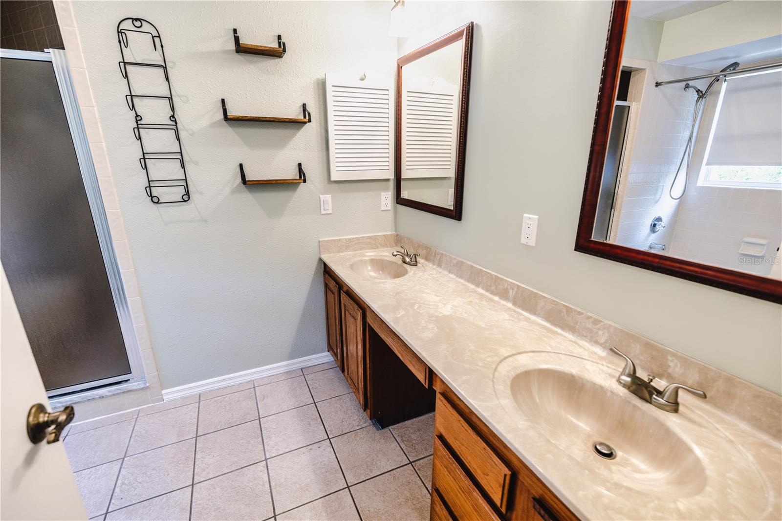 2119 SHADY OAKS DR, VALRICO, FL, 33594