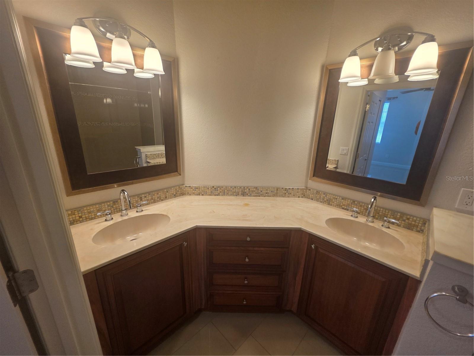 240 W END DR #1323, PUNTA GORDA, FL, 33950