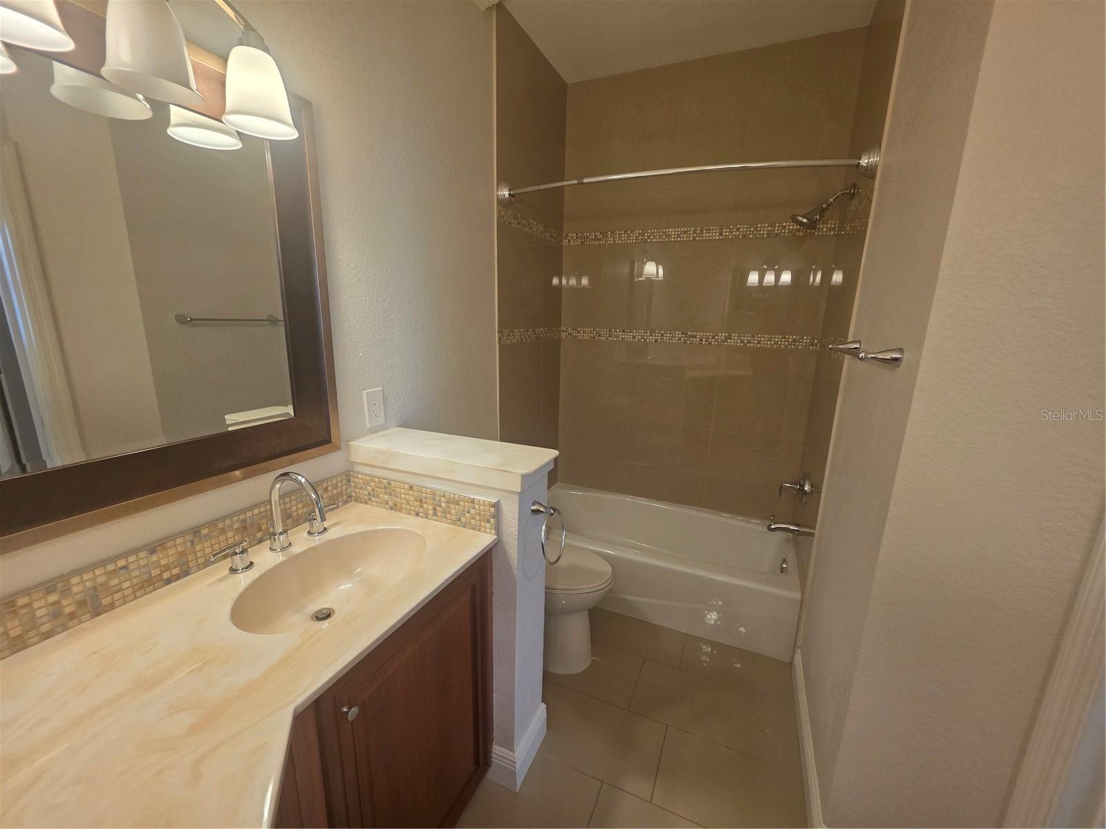 240 W END DR #1323, PUNTA GORDA, FL, 33950