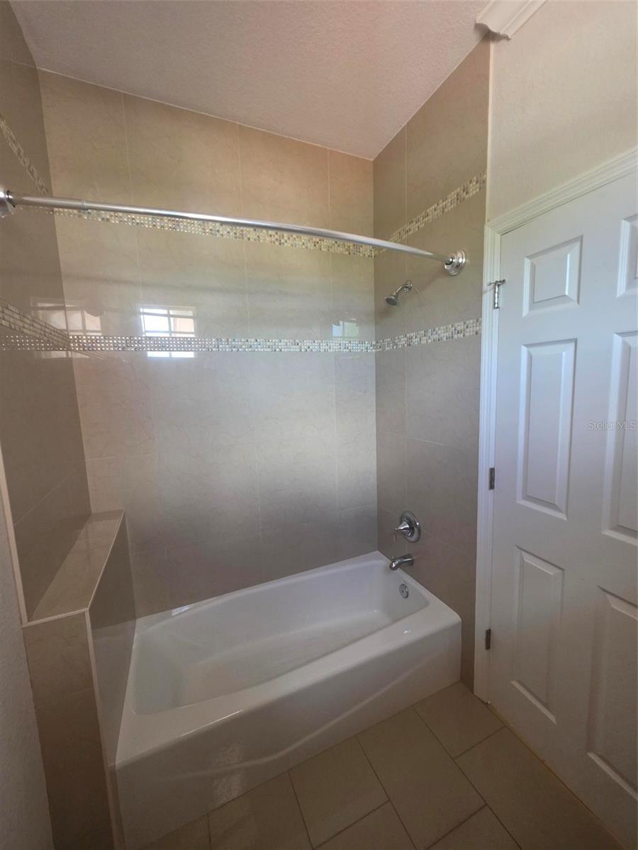 240 W END DR #1323, PUNTA GORDA, FL, 33950