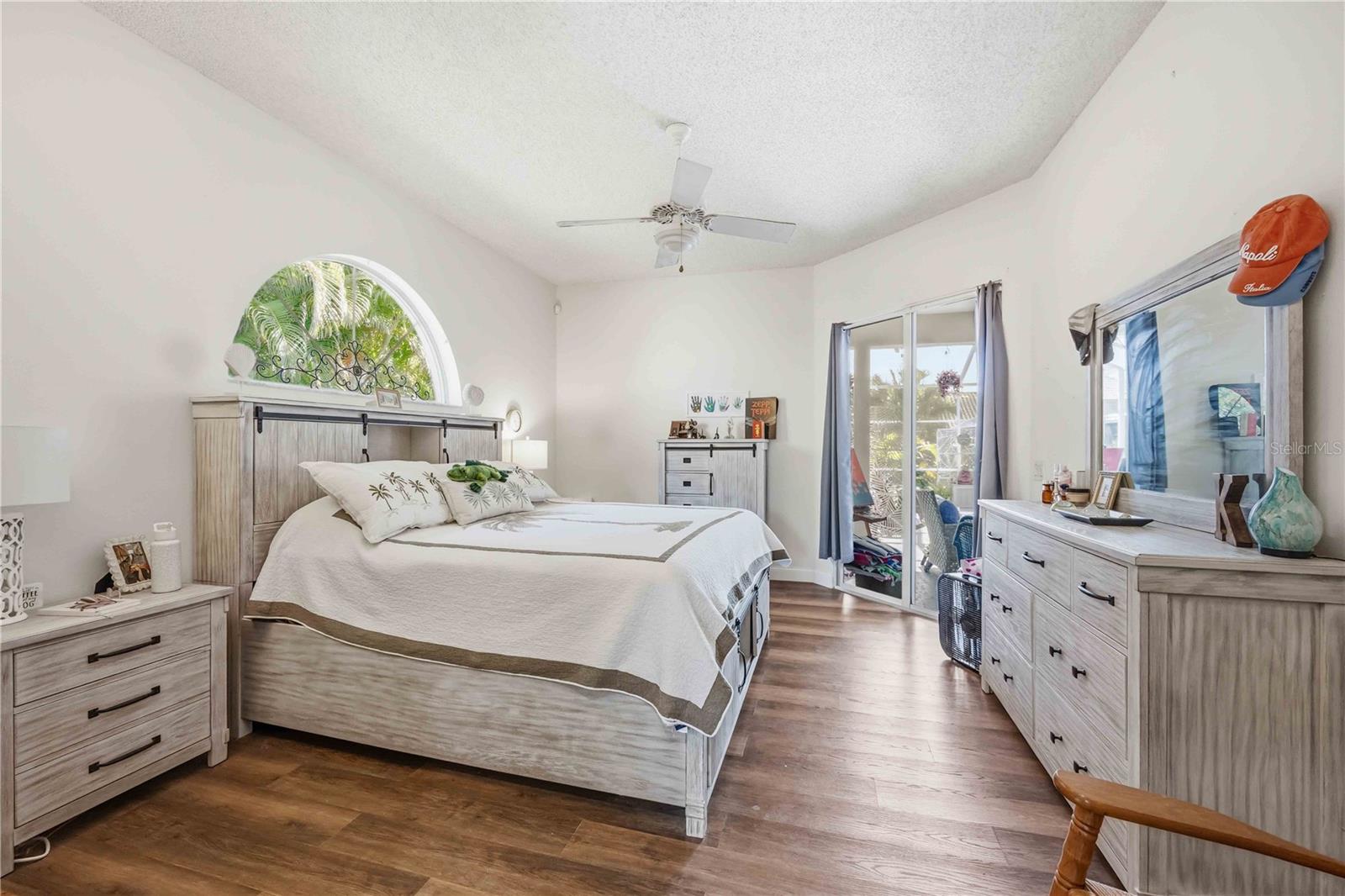 1223 WHITNEY DR, VENICE, FL, 34292