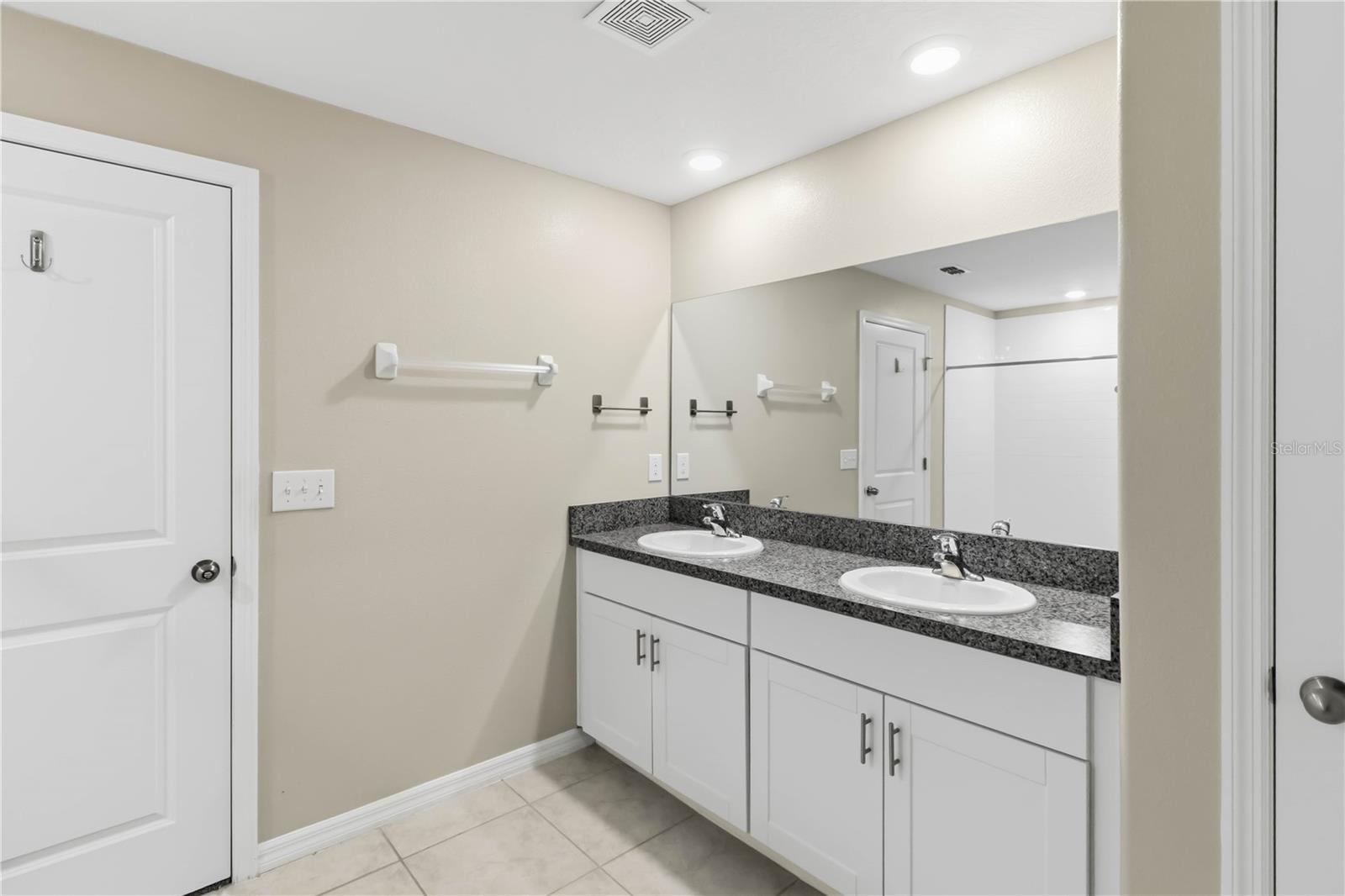 7152 SAMUEL IVY DR, TAMPA, FL, 33619