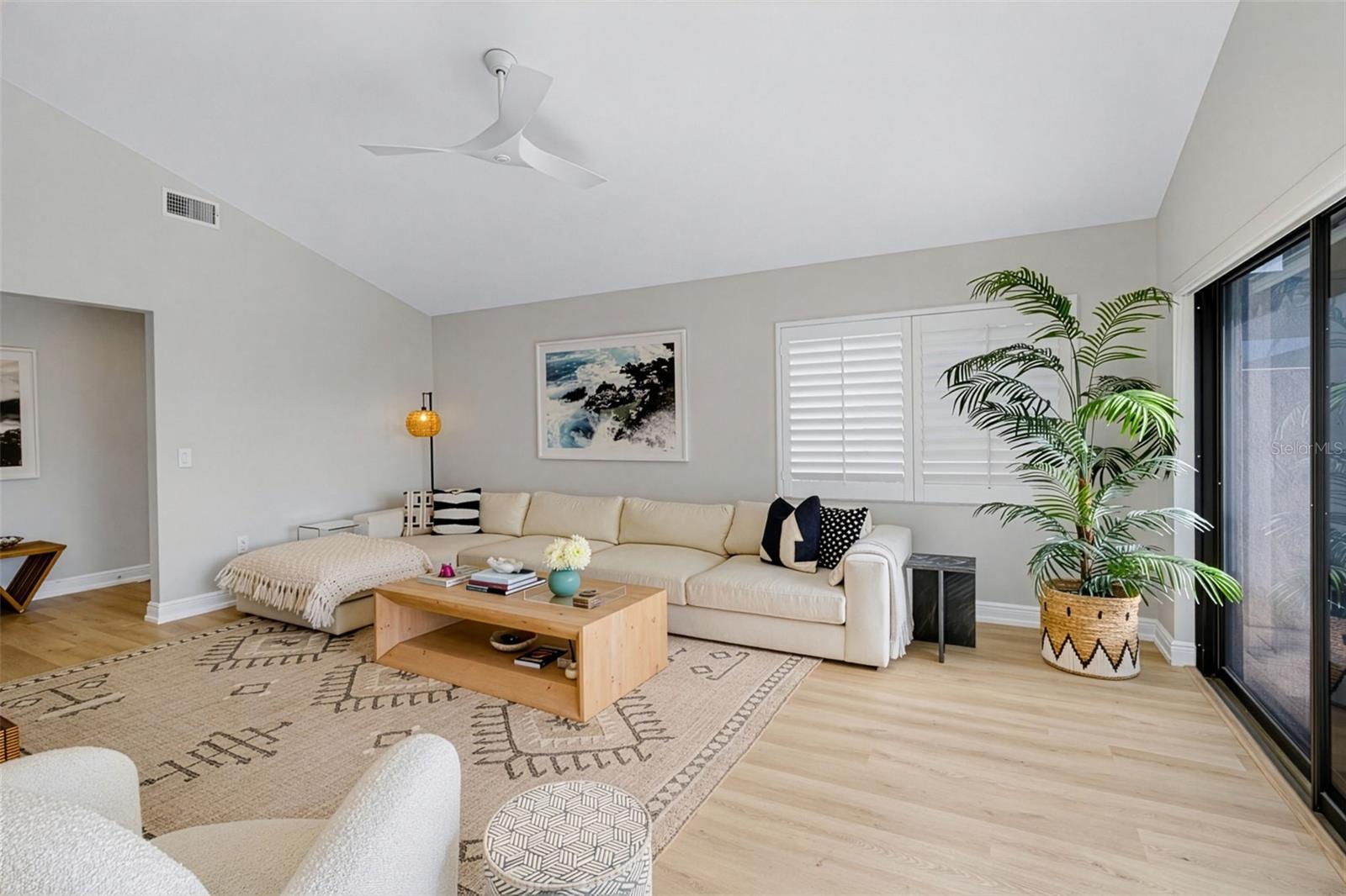 2341 HARBOUR OAKS DR, LONGBOAT KEY, FL, 34228