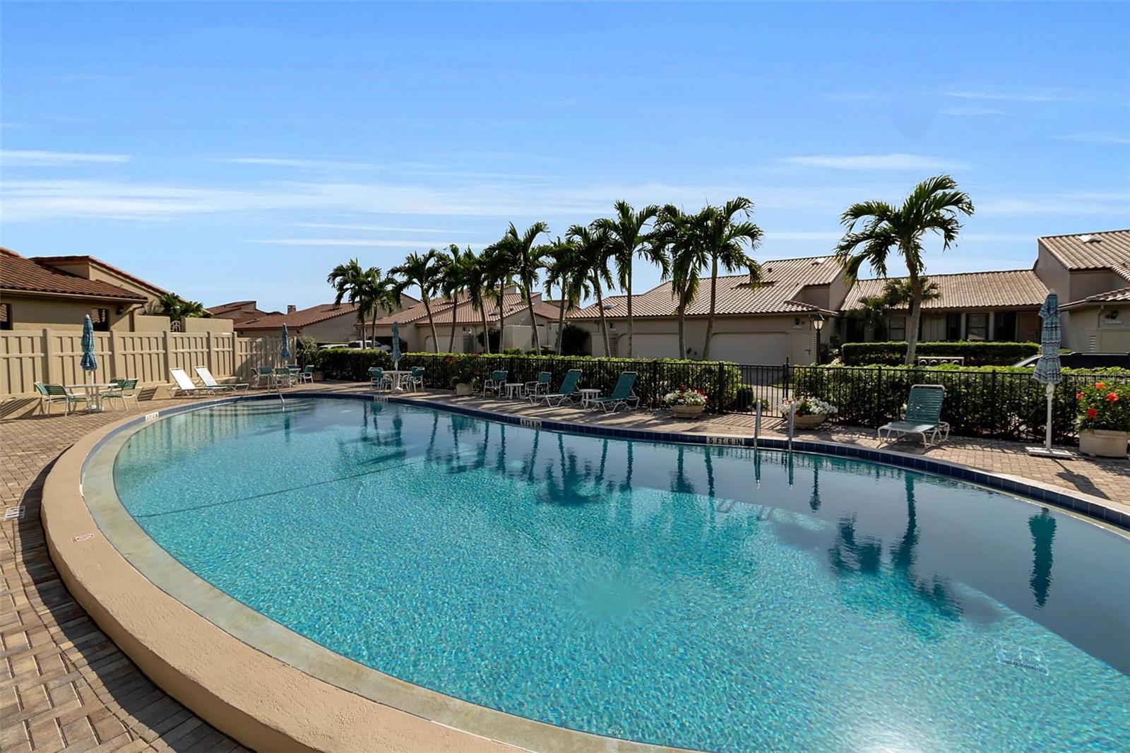 2341 HARBOUR OAKS DR, LONGBOAT KEY, FL, 34228