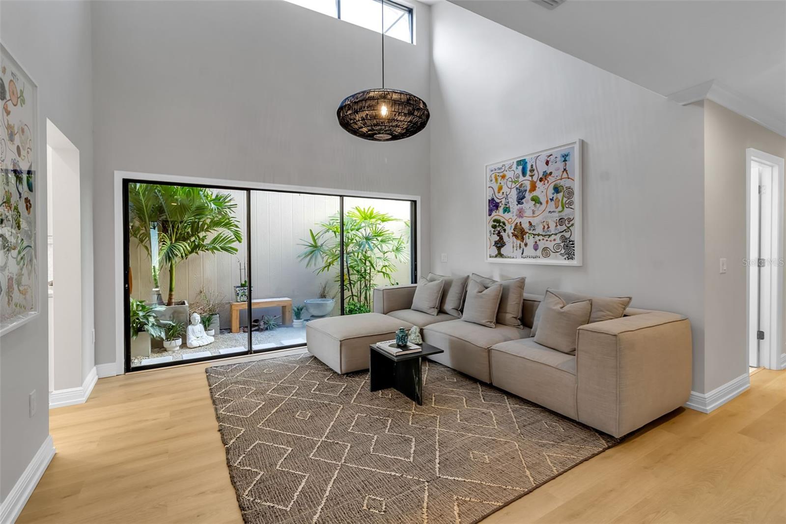 2341 HARBOUR OAKS DR, LONGBOAT KEY, FL, 34228