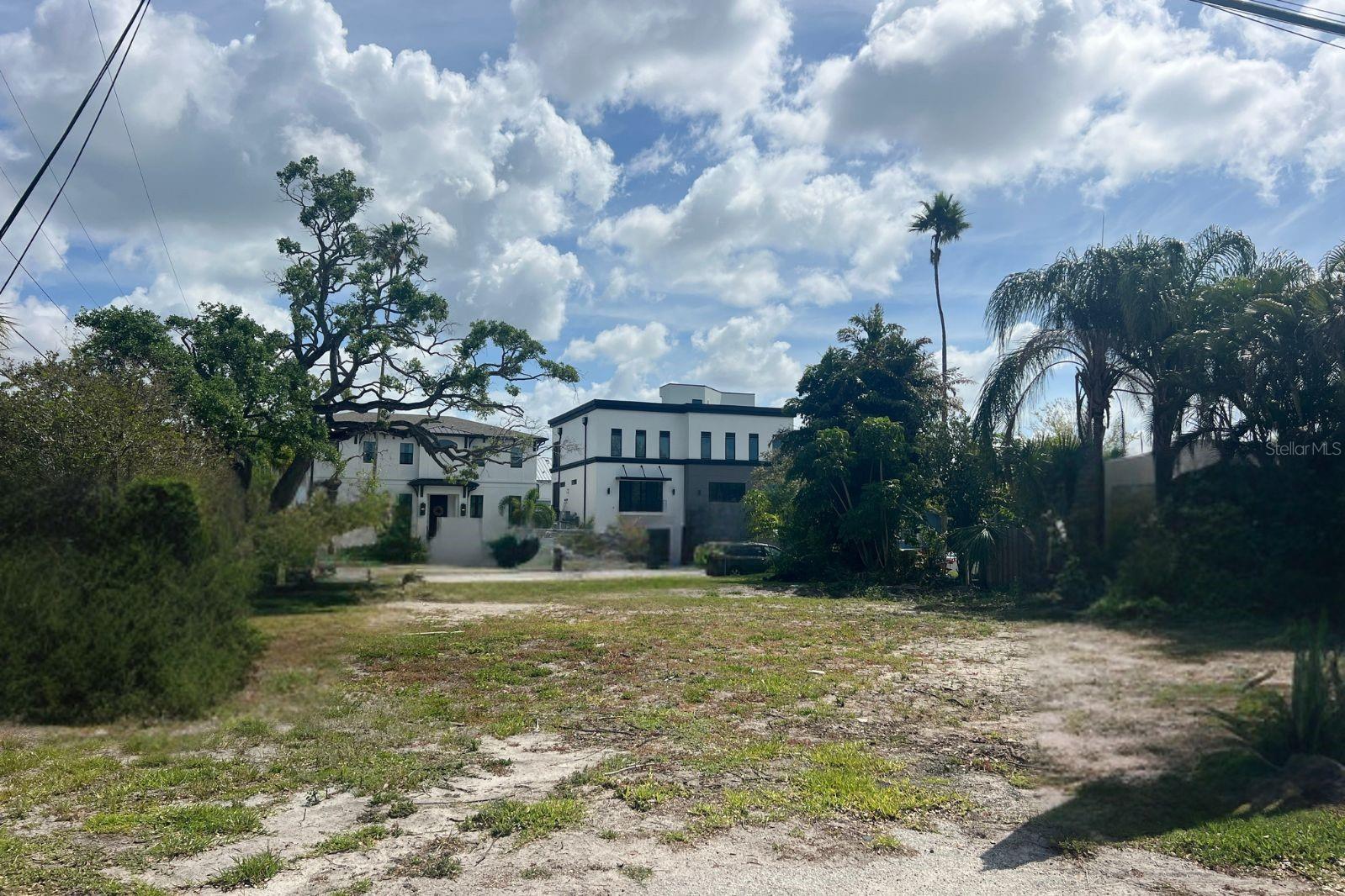 404 E DAVIS BLVD, TAMPA, FL, 33606