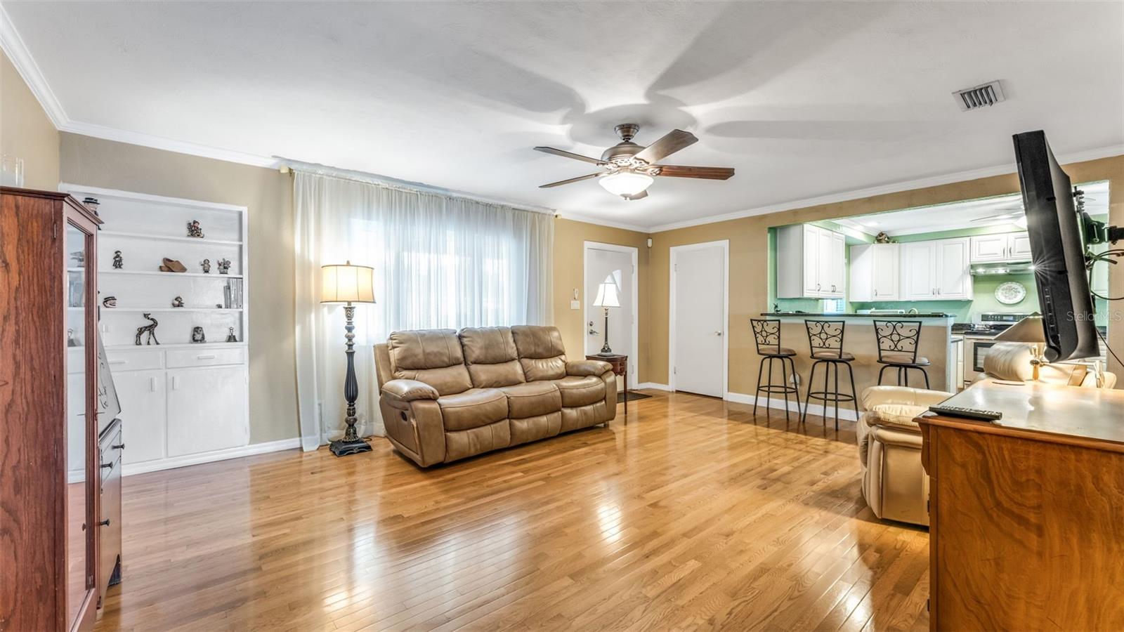 621 S INGRAHAM AVE, LAKELAND, FL, 33801
