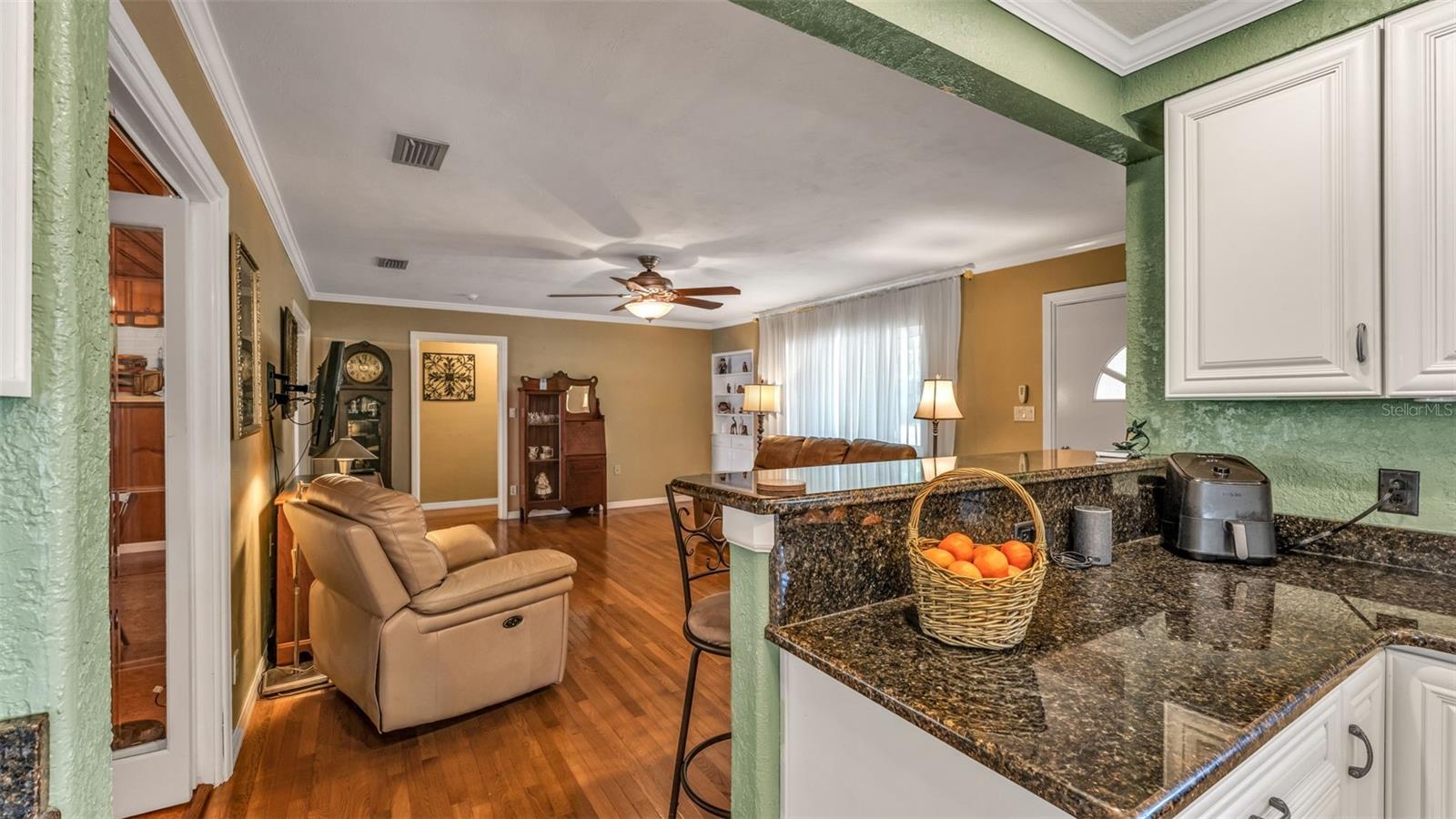 621 S INGRAHAM AVE, LAKELAND, FL, 33801