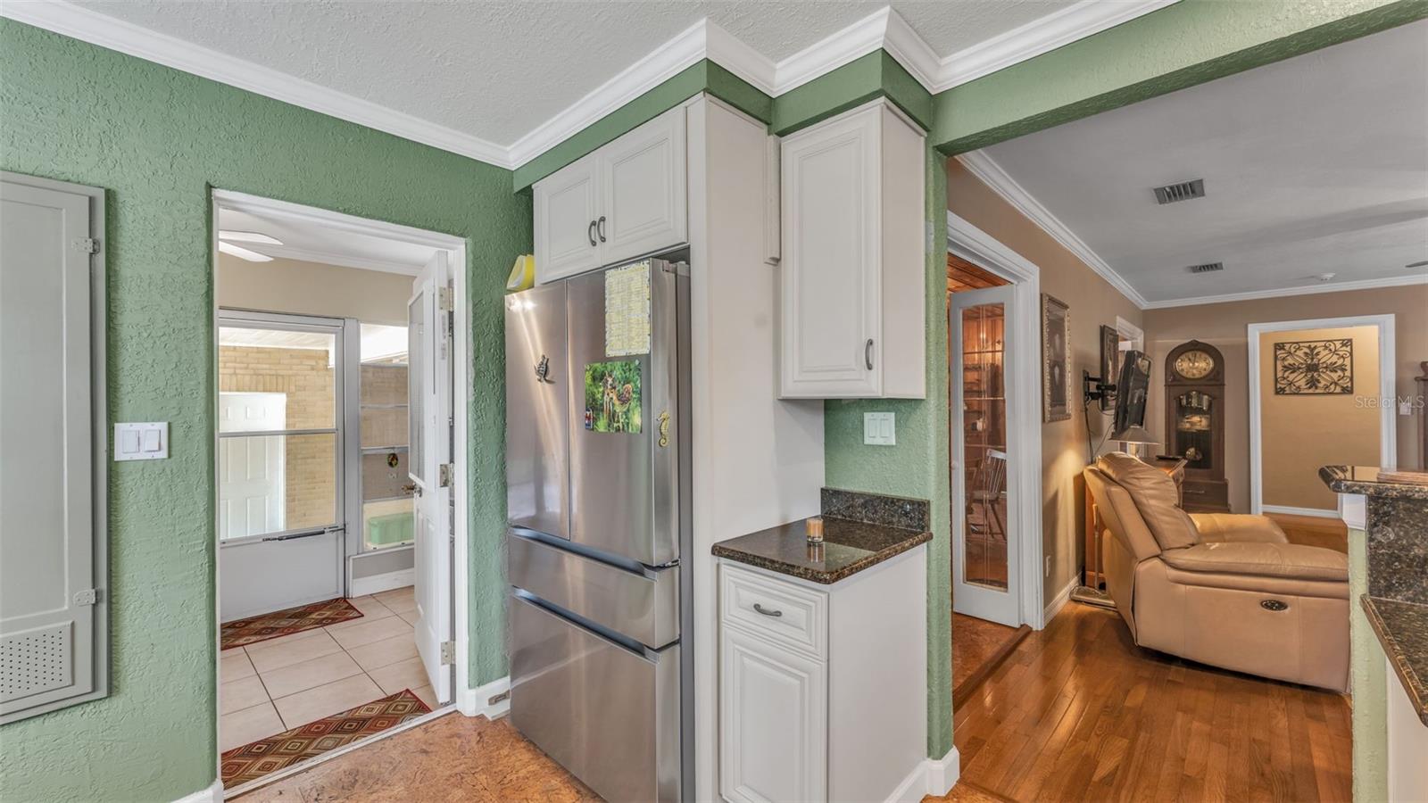 621 S INGRAHAM AVE, LAKELAND, FL, 33801