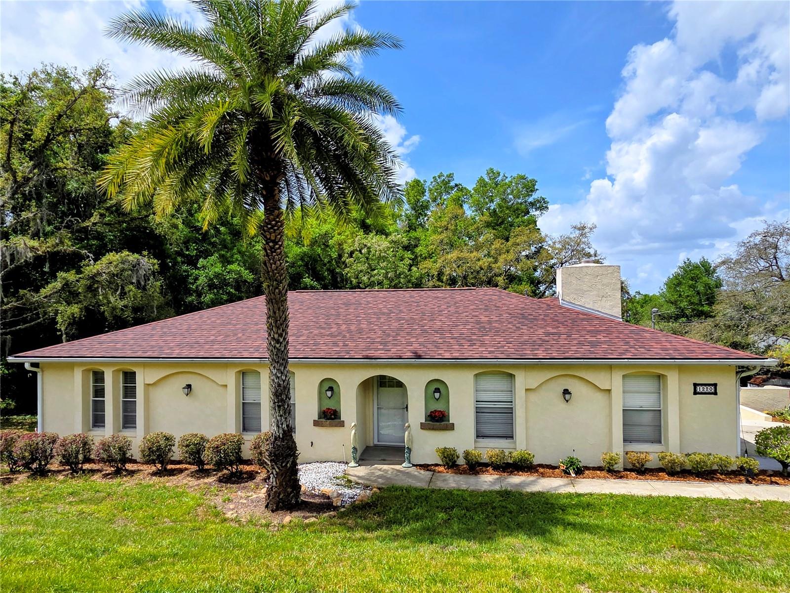 1220 COUNTRY CLUB RD, EUSTIS, FL, 32726