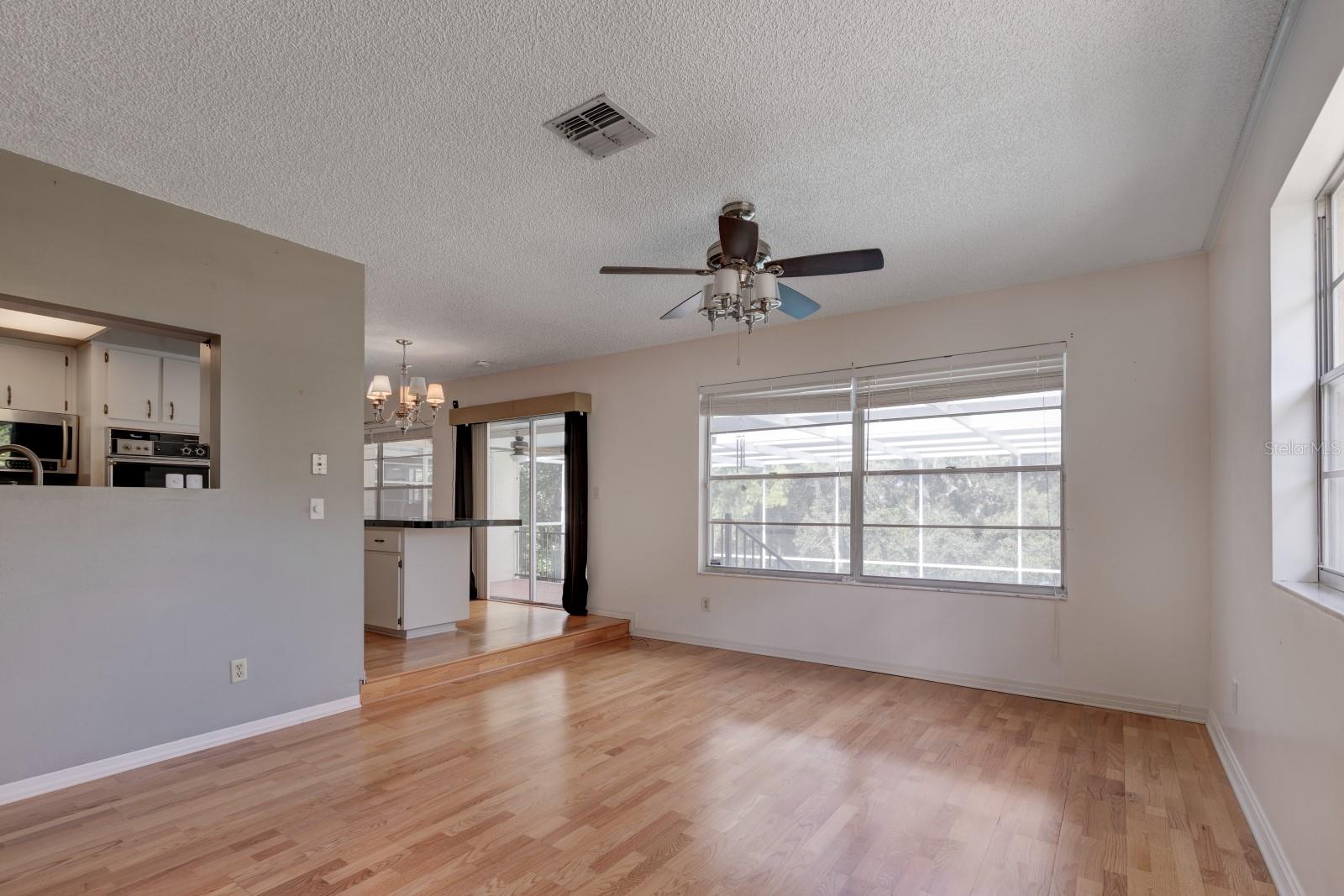 1220 COUNTRY CLUB RD, EUSTIS, FL, 32726