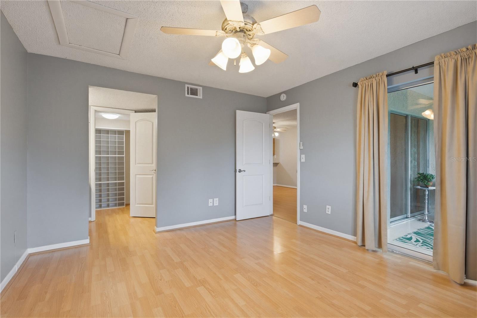 11201 122ND AVE #208, LARGO, FL, 33778