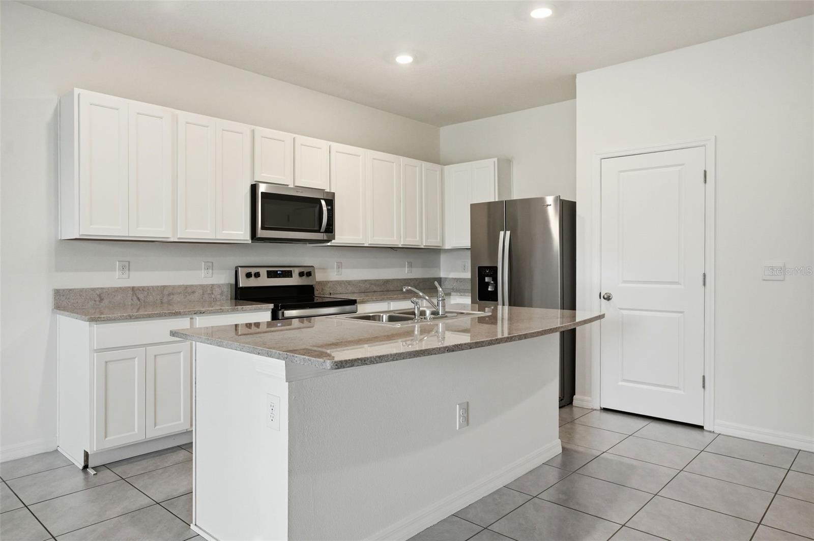 5323 DRAGONFLY DR, WILDWOOD, FL, 34785