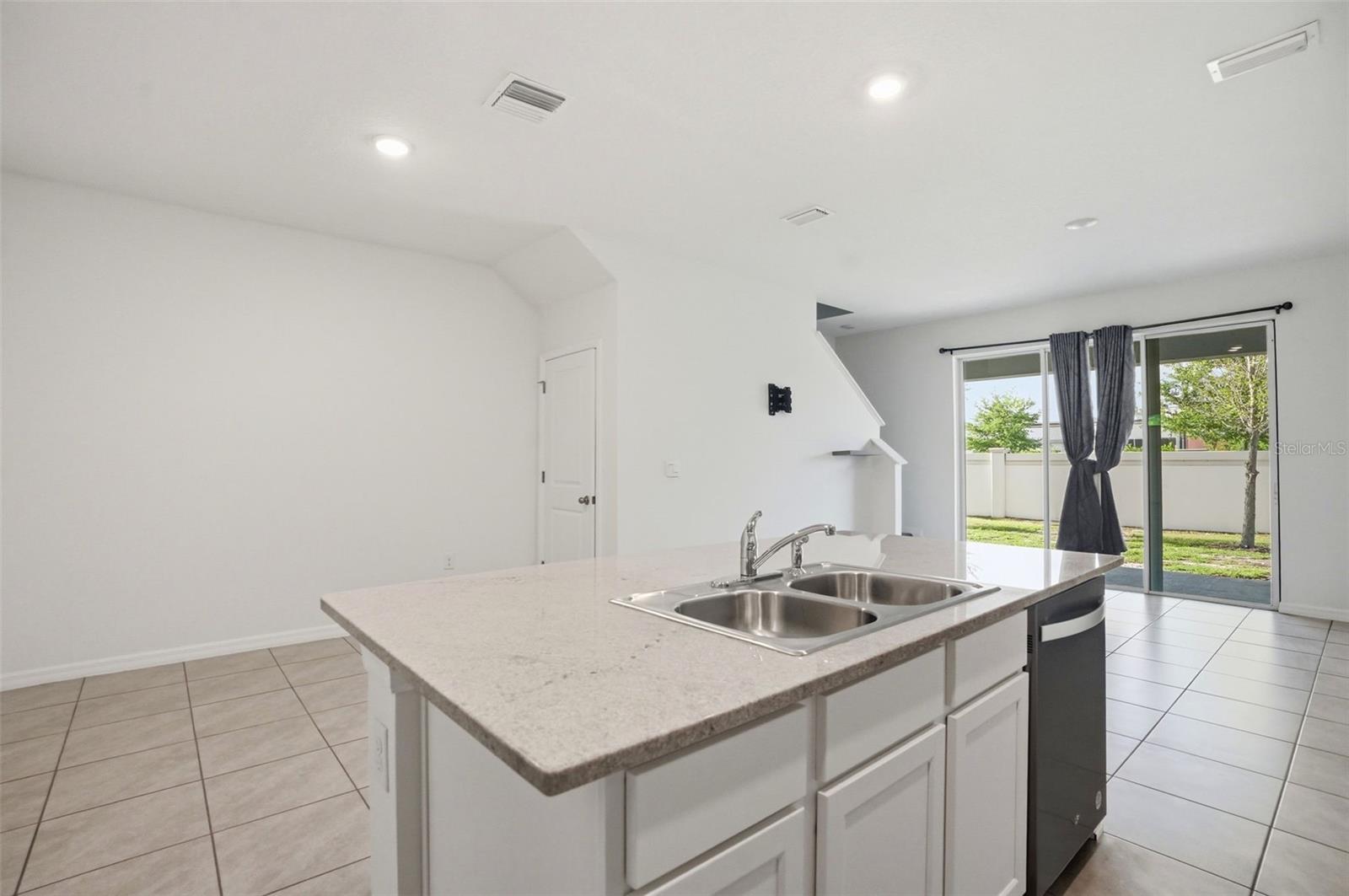 5323 DRAGONFLY DR, WILDWOOD, FL, 34785