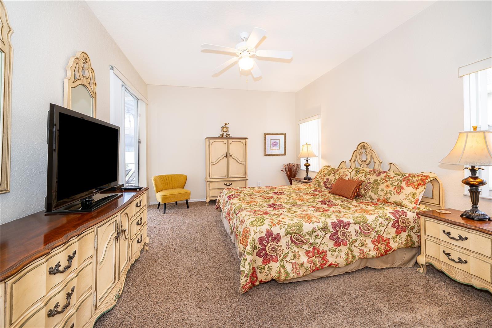 569 BURFORD CIR, DAVENPORT, FL, 33896