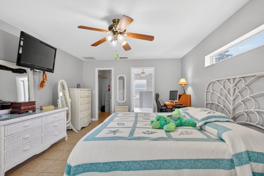 15 LONDONDERRY DR, PALM COAST, FL, 32137