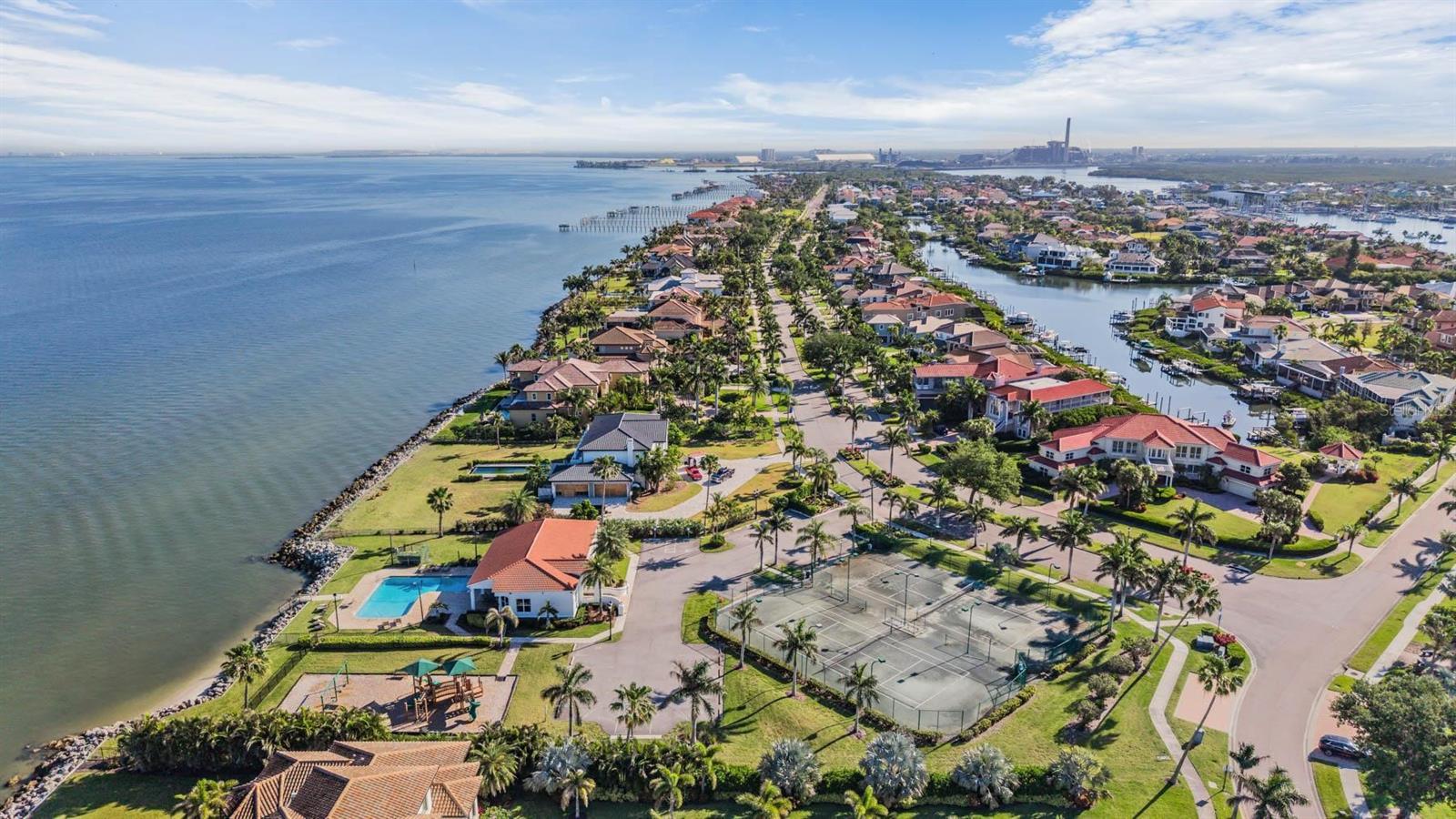 1422 JUMANA LOOP, APOLLO BEACH, FL, 33572