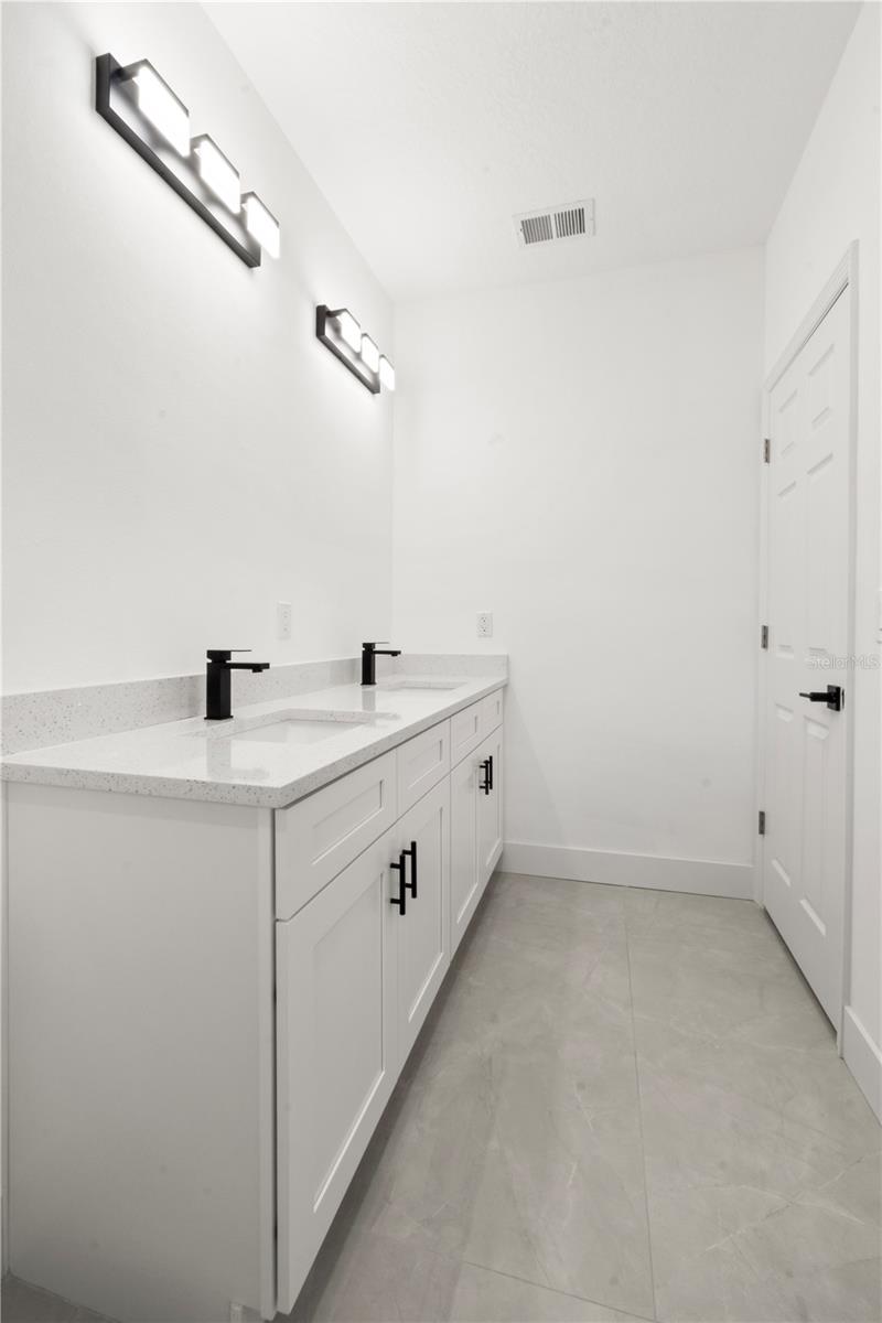 820 E DESOTO ST, CLERMONT, FL, 34711