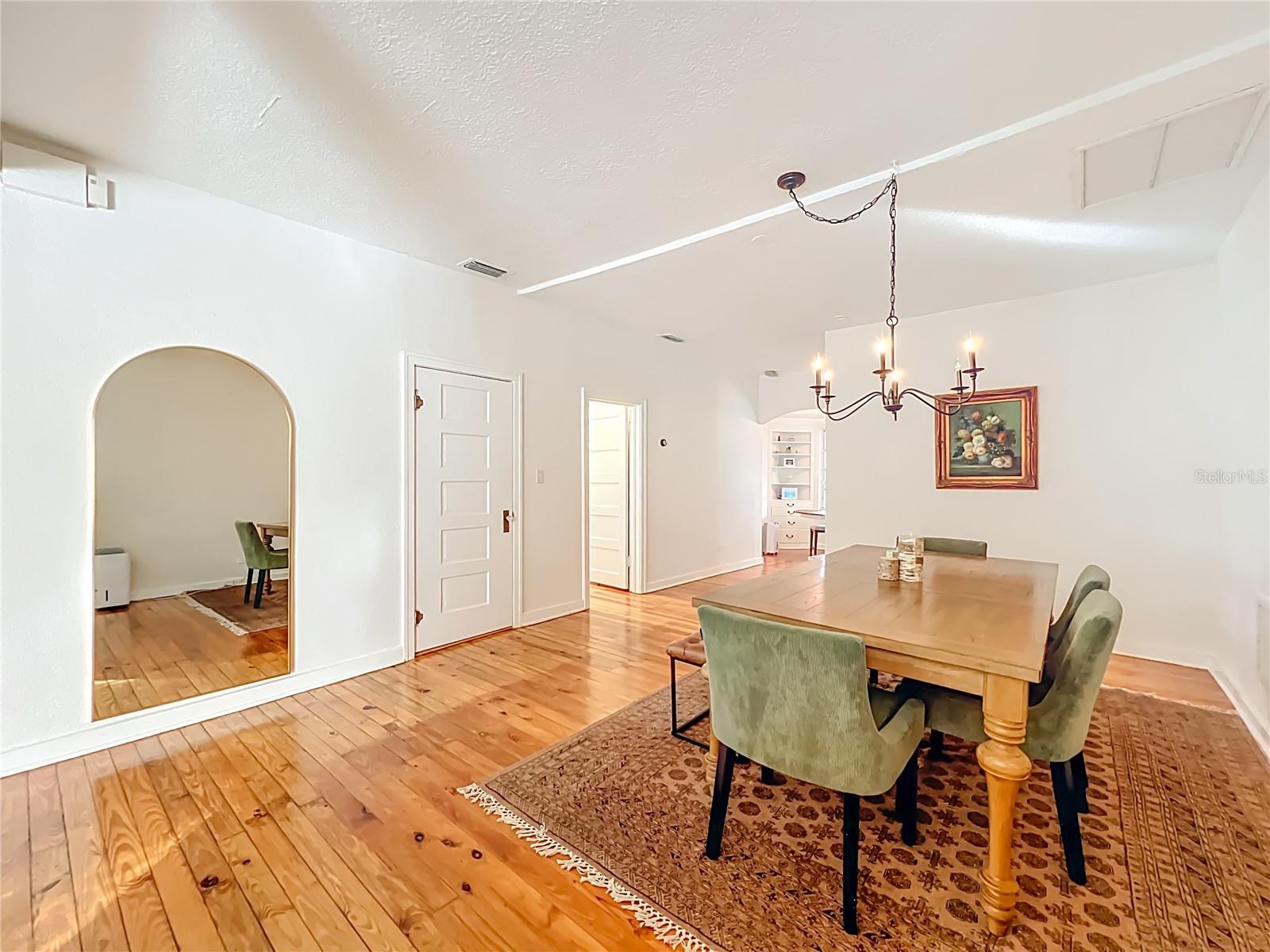 1209 CLOUSER AVE, ORLANDO, FL, 32804